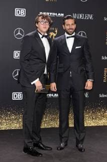 Claudio Pizarro mit Sohn Claudio Pizarro jr. BAMBI 2018 - Roter Teppich im Theater am Potsdamer Platz in Berlin am 16.11.2018