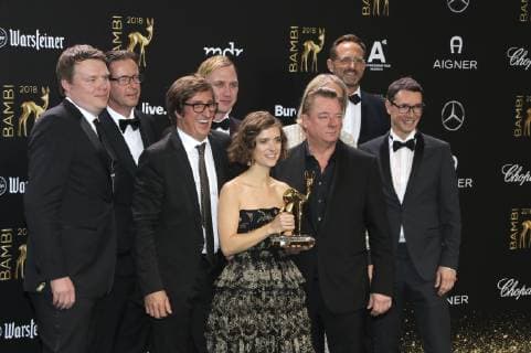Lars Eidinger, Liv Lisa Fries und Peter Kurth mit ihren Filmteams bei der 70. Bambi-Verleihung 2018 im Stage Theater am Potsdamer Platz. Berlin, 16.11.2018