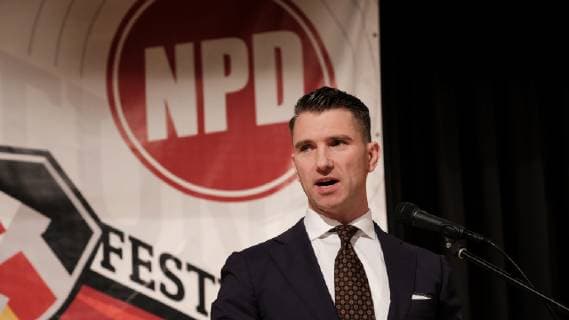 17.11.2018, xkhx, Büdingen NPD in Büdingen (Wetterau) in der Willi-Zinkmann-Halle Europa-Parteitag Der Vorsitzende der rechtsextremen NPD, Frank Franz, ist in seinem Amt bestätigt *** 17 11 2018 xkhx Büdingen NPD in Büdingen Wetterau in the Willi Zinkmann Halle Europe party conference The chairman of the extreme right NPD Frank Franz is confirmed in his office