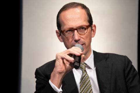 Christoph Lieben-Seutter, Generalintendant Elbphilharmonie & Laeiszhalle - Portrait Porträt;Pressekonferenz Elbphilharmonie Elphi zu Internationales Musikfest Hamburg 2019 in Kooperation mit Hamburgerische Staatsoper Hamburg, Hamburg Hamburg Deutschland Kaistudio 1 der Elbphilharmonie