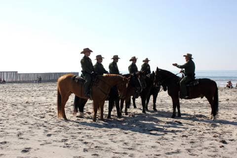 Border Patrol agents prepare to conduct surveillance rounds in the border between Tijuana, Mexico, and San Diego, California, USA, on 20 November 2018. The Secretary of the Department of National Security (DHS) of the United States, Kirstjen Nielsen, criticized Justice for interfering in the decisions of President Donald Trump and warned migrants arriving in caravan that they will not succeed in skipping the line in violation of the laws . Nielsen against the courts in her visit to the Mexican border !ACHTUNG: NUR REDAKTIONELLE NUTZUNG!  Copyright: xRafaelxSalidox AME8178 20181121-636783691530001646
