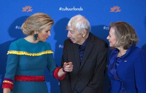 Niederlande, Reinbert de Leeuw erhält Kulturpreis von Königin Maxima in Amsterdam 26-11-2018 Amsterdam Queen Maxima presenting the Prince Bernhard Cultuurfonds award, 150.000 euro, to Reinbert de Leeuw at the Muziekgebouw aan ’t IJ in Amsterdam.  Copyright: xPPEx