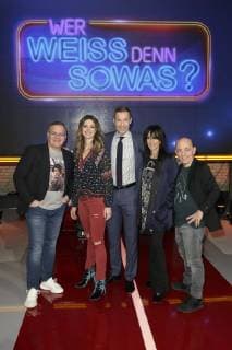 Elton, Larissa Kerner, Kai Pflaume, Nena und Bernhard Hoecker bei der Aufzeichnung der ARD-Quizshow Wer weiß denn sowas? XXL im Studio Hamburg. Hamburg, 26.11.2018