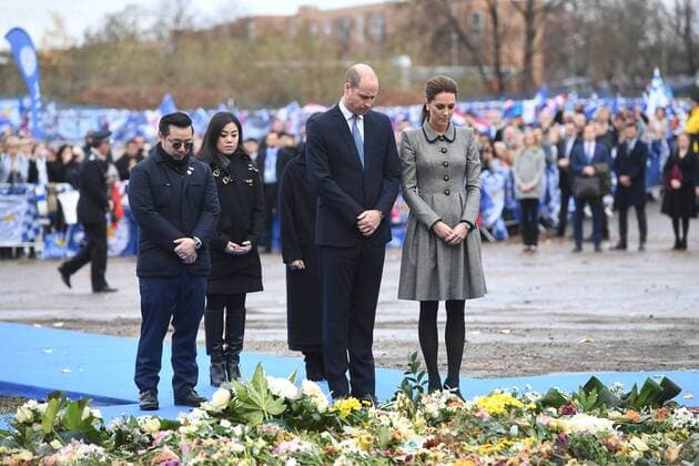 Entertainment Bilder der Woche KW48 Entertainment Bilder des Tages . 28 11 2018. LEICESTER , United Kingdom. Duke and Duchess of Cambridge visit Leicester City FC. Prince William, The Duke of Cambridge accompanied by his wife Catherine, the duchess of Cambridge visit LEICESTER City football club.  xAndrewxParsonsx xi-Imagesx IIM-18935-0009