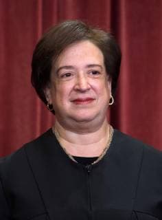 Supreme Court Associate Justice Elena Kagan poses during the official Supreme Court group portrait at the Supreme Court on November 30, 2018 in Washington, D.C.  WAP20181130312 KEVINxDIETSCH