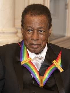 Wayne Shorter, one of the recipients of the 41st Annual Kennedy Center Honors, as he poses for a group photo following a dinner hosted by United States Deputy Secretary of State John J. Sullivan in their honor at the US Department of State in Washington, D.C. on Saturday, December 1, 2018. The 2018 honorees are: singer and actress Cher; composer and pianist Philip Glass; Country music entertainer Reba McEntire; and jazz saxophonist and composer Wayne Shorter. This year, the co-creators of Hamilton, writer and actor Lin-Manuel Miranda; director Thomas Kail; choreographer Andy Blankenbuehler; and music director Alex Lacamoire will receive a unique Kennedy Center Honors as trailblazing creators of a transformative work that defies category.  WAX20181201510 RONxSACHS