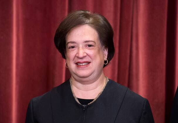 La cour supreme Americaine. Associate Justice of the Supreme Court Elena Kagan poses during the official Supreme Court group portrait at the Supreme Court on November 30, 2018 in Washington, D.C. Photo Credit: Kevin Dietsch CNP AdMedia 232954 2018-11-30 District of Columbia Washington Etats-Unis  Copyright: xAdMediax STAR_232954_020