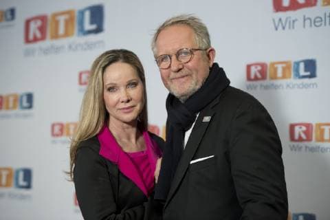 Ann-Kathrin KRAMER und Ehemann Harald KRASSNITZER, Schauspieler, 23. RTL Spendenmarathon Wir helfen Kindern , Fernsehen, 23.-24.11.2017. Ã‚ *** Ann Kathrin KRAMER and husband Harald KRASSNITZER Actor 23 RTL Spendenmarathon We help children Television 23 24 11 2017 Ã