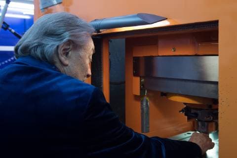 Czech famous singer Karel Gott solemnly coined gold and silver medals with his own portrait for the series Slavici ve zlate (Nightingales in gold) in the Czech Mint, on December 5, 2018, in Jablonec nad Nisou, Czech Republic. (CTKxPhoto RadekxPetrasek) CTKPhotoP201812050539901  PER 10K
