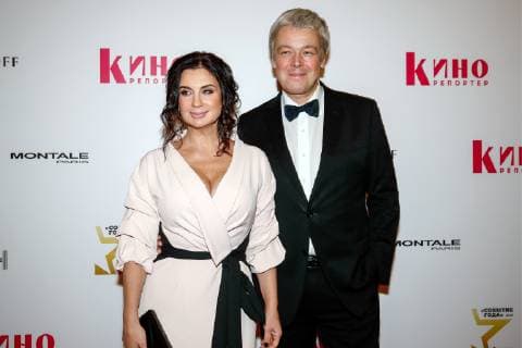 MOSCOW, RUSSIA - DECEMBER 5, 2018: Actress, TV presenter Yekaterina Strizhenova (L) and film director, producer Alexander Strizhenov ahead of a ceremony to present the Event of the Year 2018 prize held by the Cinema Reporter magazine at Illusion Cinema. Cinema Reporter is a new magazine that was established by the editorial staff of the Russian version of The Hollywood Reporter magazine. Artyom Geodakyan TASS  TS099F3A