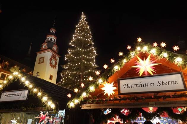 Weihnachtsmarkt_2018 01.12.2018, Chemnitz, Weihnachtsmarkt, gut besucht war der Weihnachtsmarkt am Sonnabend, das Wetter zeigte sich von der guten Seite, nach dem vereisten Auftakt am Freitag. Chemnitz Sachsen BRD