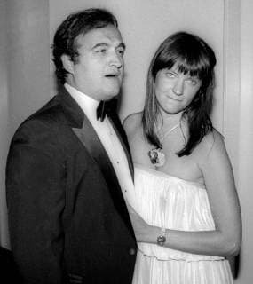 Celebrities New York. NY. USA. John Belushi and wife Judith Belushi-Pisano in 1977. UPDATE:05.12.18 LMK33-SLIB051218ASCU-001 