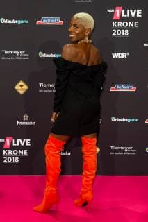 Bochum, Germany 06.12.2018, 1Live Krone 2018, Nikeata Thompson auf dem Roten Teppich der 1Live Krone ( DeFodi001