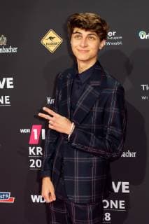 Bochum, Germany 06.12.2018, 1Live Krone 2018, Lukas Rieger auf dem Roten Teppich der 1Live Krone ( DeFodi001
