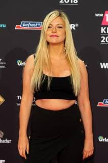 Bochum, Germany 06.12.2018, 1Live Krone 2018, Kelly Svirakova (Kelly MissesVlog) auf dem Roten Teppich der 1Live Krone ( DeFodi001