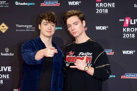 Bochum, Germany 06.12.2018, 1Live Krone 2018, Die Lochis, Roman Lochmann und Heiko Lochmann auf dem Roten Teppich der 1Live Krone ( DeFodi001