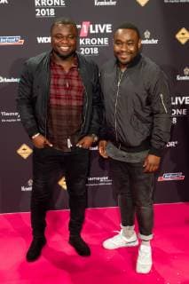 Bochum, Germany 06.12.2018, 1Live Krone 2018, Gerald Asamoah und Nelson Müller auf dem Roten Teppich der 1Live Krone ( DeFodi001