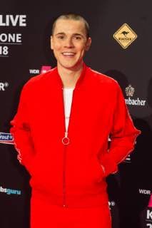 Bochum, Germany 06.12.2018, 1Live Krone 2018, Felix Jaehn auf dem Roten Teppich der 1Live Krone ( DeFodi001
