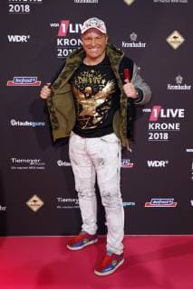 Martin Klempnow Dennis aus Hürth bei der 19. Verleihung der 1Live Krone 2018 in der Jahrhunderthalle. Bochum, 06.12.2018