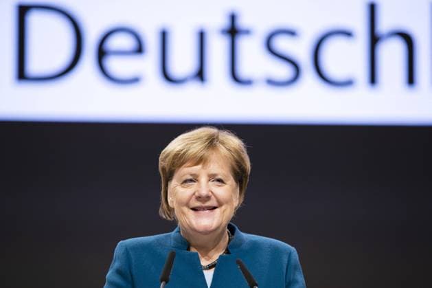 News Bilder des Tages December 7, 2018 - Berlin, Germany - Angela Merkel speaks during the 31. Party Congress in Hamburg, Germany on December 7, 2018. Berlin Germany  - ZUMAn230 20181207_zaa_n230_180 Copyright: xEmmanuelexContinix