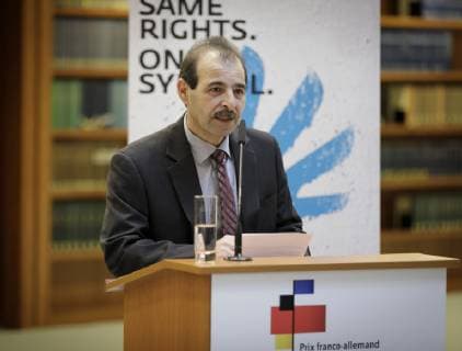 Verleihung des Deutsch-Franzoesischen Preises fuer Menschenrechte und Rechtsstaatlichkeit an den Syrer Anwar al-Bunni. Berlin, 10.12.2018, Berlin Deutschland