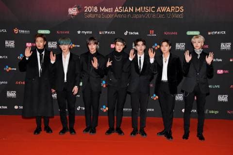 Members of South Korean K-Pop group MONSTA X pose for camera during the redcarpet ceremony for 2018 MAMA(Mnet Asian Music Awards) Fan s Choice in Japan in Saitama, Japan on Dcember 12, 2018.  TKP2018121204 KEIZOxMORI