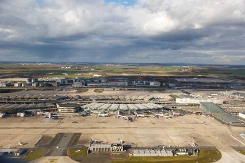 Flughafen Paris Charles de Gaulle (CDG) Luftbild Paris, Frankreich - 23. Februar 2016: Übersicht Flughafen Paris Charles de Gaulle (CDG) in Frankreich. *** Paris Charles de Gaulle Airport CDG Aerial Photo Paris France 23 February 2016 Overview Paris Charles de Gaulle Airport CDG in France