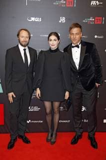 Ivan Shvedoff, Amira Casar und Tom Wlaschiha bei der Verleihung des 31. Europäischen Filmpreises 2018 im Teatro de la Maestranza. Sevilla, 15.12.2018