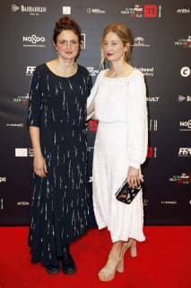 Alice Rohrwacher mit Schwester Alba Rohrwacher bei der Verleihung des 31. Europäischen Filmpreises 2018 im Teatro de la Maestranza. Sevilla, 15.12.2018