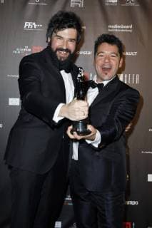 Damian Nenow und Raul de la Fuente, Gewinner bester Animationsfilm, bei der Verleihung des 31. Europäischen Filmpreises 2018 im Teatro de la Maestranza. Sevilla, 15.12.2018