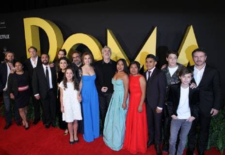 The cast of the film Roma , including its director Alfonso Cuaron (C), pose during a red carpet for the presentation of the film Roma at the Cineteca Nacional in Mexico City, Mexico, 17 December 2018. Roma , by Mexican Alfonso Cuaron, was announced today by the Academy of Hollywood as a pre-candidate for the Oscars in the Best Non-English Language Film category. The final nominations will be announced on January 22 and the awards will be delivered on February 24. Roma also competes in the same category in the Golden Globe awards, which will be delivered on January 6. Red carpet of the movie Roma in Mexico City !ACHTUNG: NUR REDAKTIONELLE NUTZUNG!  Copyright: xMarioxGuzmanx AME479 20181218-636807023571859696