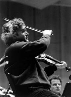 München, Philharmonie 1995 Pinchas Zukerman *** Munich Philharmonic Orchestra 1995 Pinchas Zukerman Copyright: WernerxNeumeister