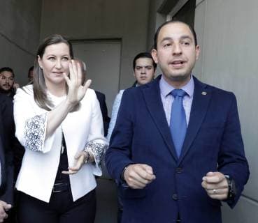Mexiko, Martha Erika Alonso und Rafael Moreno Valle sterben bei Helikopter-Absturz December 24, 2018 - EUM20181224POL04.JPG.CIUDAD DE MEXICO.- AccidentAccidente-Puebla.- La gobernadora de Puebla, Martha Erika Alonso quien fallecio este lunes en un accidente aereo con su esposo Rafael Moreno Valle-, acompanada por Marko Cortes, dirigente nacional del PAN, Marko Cortes, el 7 de diciembre del 2018. Foto: Archivo Agencia EL UNIVERSALRCC. Copyright: xElxUniversalx
