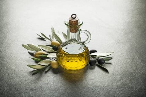  Olive oil  Copyright: xzidix Panthermedia21361472