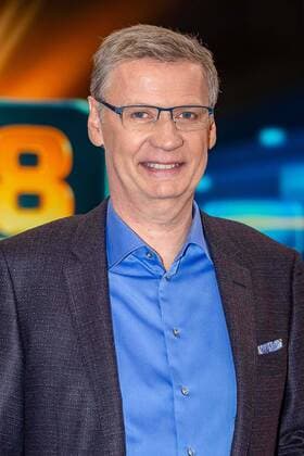 2018 - Das Quiz am 13.12.2018 im nobeo Studio 8 in Hürth Günther Jauch nach der Aufzeichnung der ARD Show 2018 - Das Quiz im nobeo Studio 8 in Hürth. *** 2018 The quiz on 13 12 2018 at nobeo Studio 8 in Hürth Günther Jauch after the recording of the ARD Show 2018 The quiz at nobeo Studio 8 in Hürth xSBx