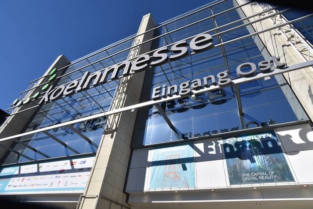 Der Eingang Ost zur Köln Messe Osteingang aufgenommen auf der Photokina am 27.09.2018 in Köln.