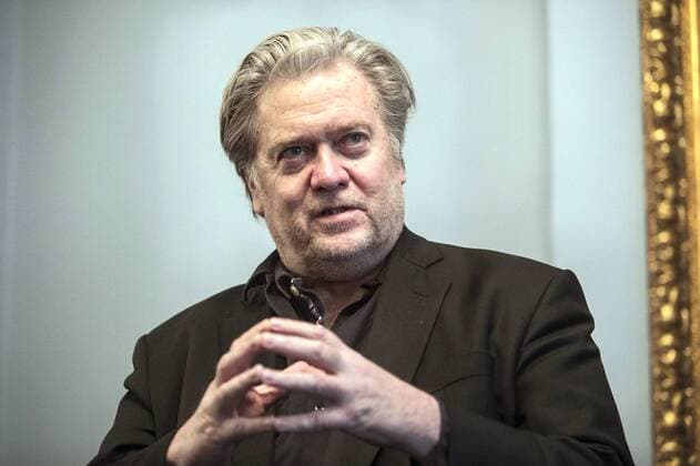 Former White House chief strategist Bannon Former White House chief strategist Steve Bannon speaks to reporters in Washington on Jan. 7, 2019. (Pool photo) 