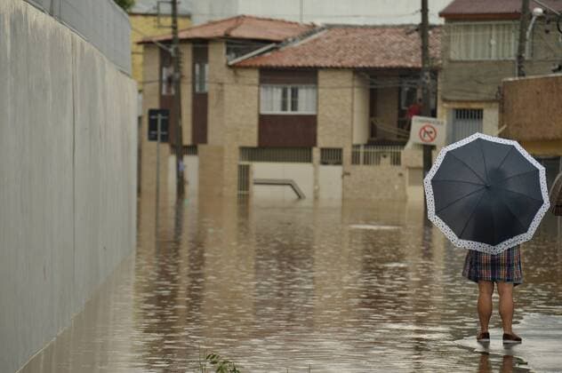 News Themen der Woche KW02 News Bilder des Tages SÃO PAULO, SP - 08.01.2019: CHUVA EM SÃO PAULO - The strong chyva that reached the city of São Paulo left the Aricanduva Avenue, east side and flooded streets. Otávio Vasco do Nascimento Street. x1661401x  RicardoxBastos
