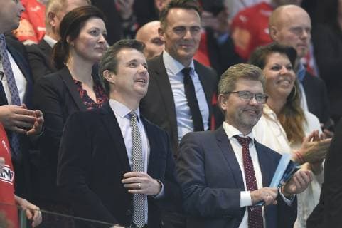 Kronprins Frederik og Frank Jensen er paa plads inden kampen gaar i gang. Denmark vs. Chile. World Cup Group C Handball match at Royal Arena in Copenhagen, Denmark, Thursday january 10th. 2019. , Copenhagen Danmark Denmark Copyright: LiselottexSabroex COP115 spdk20190110-201503-L