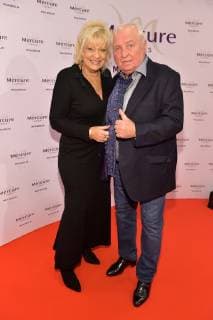 Verleihung 20 Jahre SMAGO AWARD Ulli Wegner mit Ehefrau Margret am roten Teppich 20 Jahre Verleihung SMAGO AWARD in Berlin am 13.01.2019