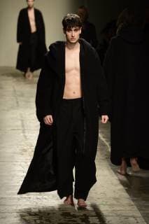 Milano Moda Uomo fall winter 2019_2020 fashion show Sartorial Monk  Copyright: xSimonaxChiocciaxIPAx xIPAx xFotosickix