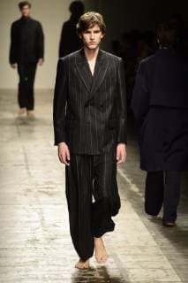 Milano Moda Uomo fall winter 2019_2020 fashion show Sartorial Monk  Copyright: xSimonaxChiocciaxIPAx xIPAx xFotosickix