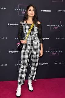 Ischtar Isik bei der Maybelline Fashion Show auf der Fashion Week Berlin Autumn Winter 2019 im Postbahnhof. Berlin, 17.01.2019