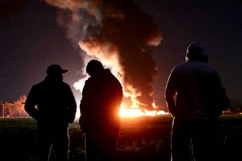January 19, 2019 - EUM20190119NAC02.JPG .TLAHUELILPAN, Hgo. ExplosionExplosion-Ducto.- Aspectos del incendio provocado por una fuga de combustible de San Primitivo en el municipio de Tlahuelilpan, Hidalgo. Hasta el momento se reportan 21 fallecidos y 71 heridos. Foto: Agencia EL UNIVERSALValente RosasEELG Copyright: xElxUniversalx