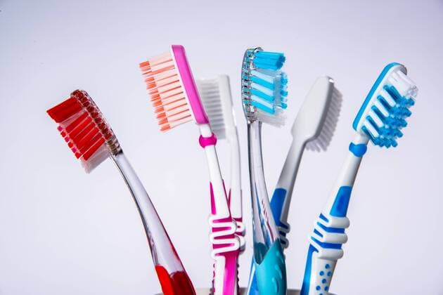 Zahnbürste Karies und Paradentose Kiel Studio Schleswig-Holstein Germany *** Toothbrush Caries and Paradentosis Kiel Studio Schleswig Holstein Germany