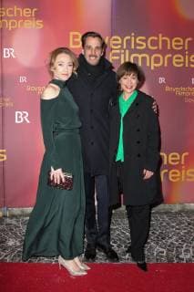 Lisa Maria Potthoff, Max von Thun, Jule Ronstedt, Verleihung des Bayerischen Filmpreis 2019 im Prinzrengententheater in Muenchen am 25.01.2018