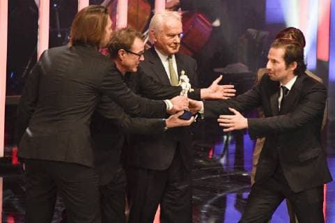 Max Wiedemann, Sebastian Koch, Jan Mojto und Quirin Berg bei der Verleihung des 40. Bayerischen Filmpreises 2018 im Prinzregententheater. München, 25.01.2019
