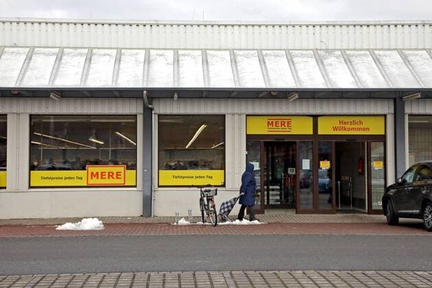 News Themen der Woche KW05 News Bilder des Tages Discounter MERE . Die russische Discounter-Kette Torgservice eroeffnet am 29.01.2019 in Leipzig erste MERE Deutschland-Filiale. 20190129BOS0014 *** Discounter MERE Russian discounter chain Torgservice opens first MERE Germany store 20190129BOS0014 in Leipzig on 29 01 2019
