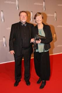 Juergen von der Lippe und Anne Dohrenkamp bei der Ankunft zur Deutscher Fernsehpreis Verleihung am 31.01.2019 in Duesseldorf Deutscher Fernsehpreis Verleihung 2019 in Duesseldorf