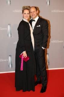 Anna Schudt und ihr Ehemann Moritz Fuehrmann bei der Ankunft zur Deutscher Fernsehpreis Verleihung am 31.01.2019 in Duesseldorf Deutscher Fernsehpreis Verleihung 2019 in Duesseldorf